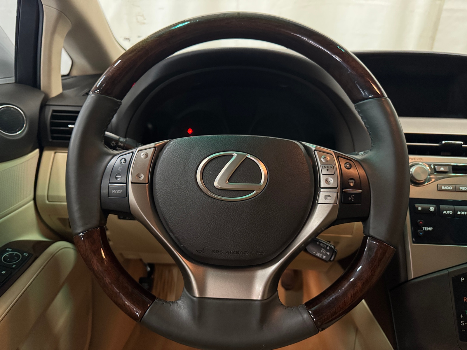 Thumbnail: 2014 Lexus RX - 5