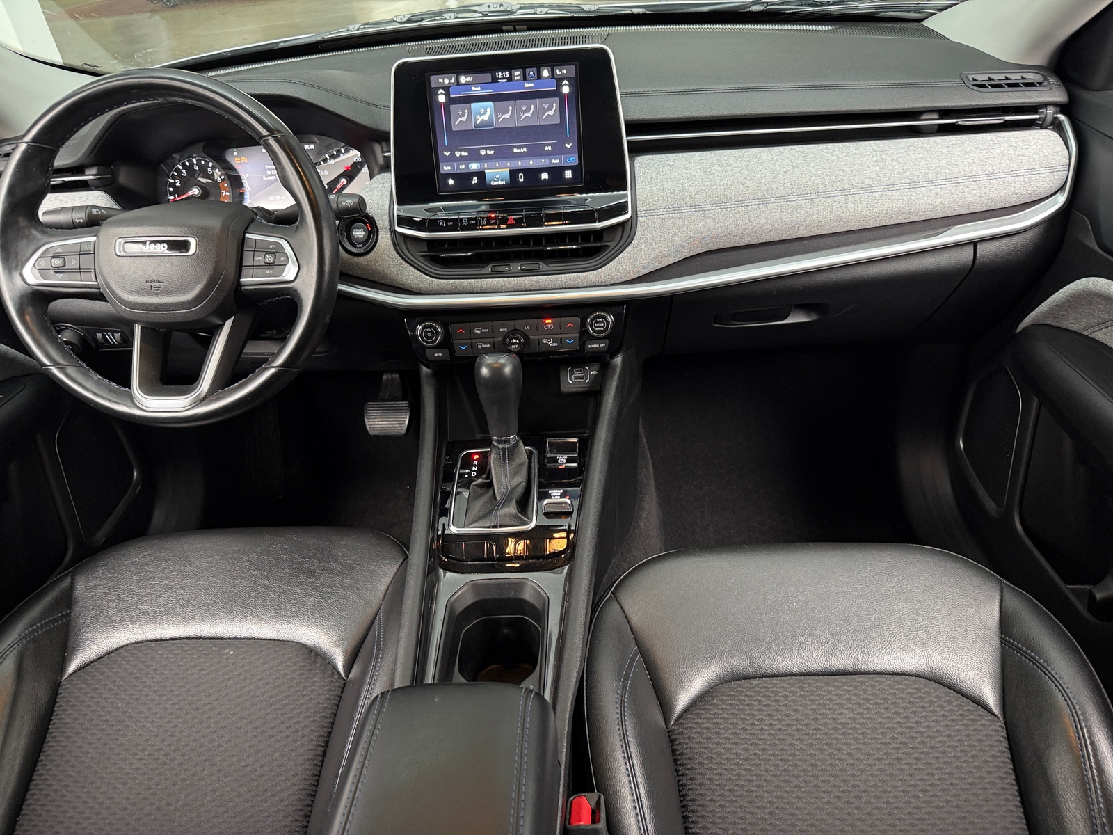 Thumbnail: 2022 Jeep Compass - 3