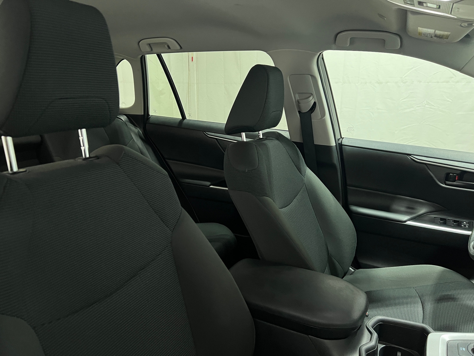 Thumbnail: 2025 Toyota RAV4 - 2