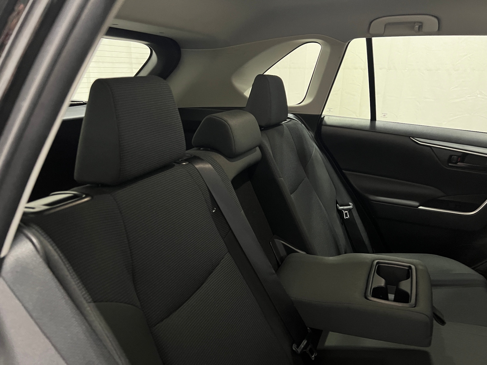 Thumbnail: 2025 Toyota RAV4 - 6