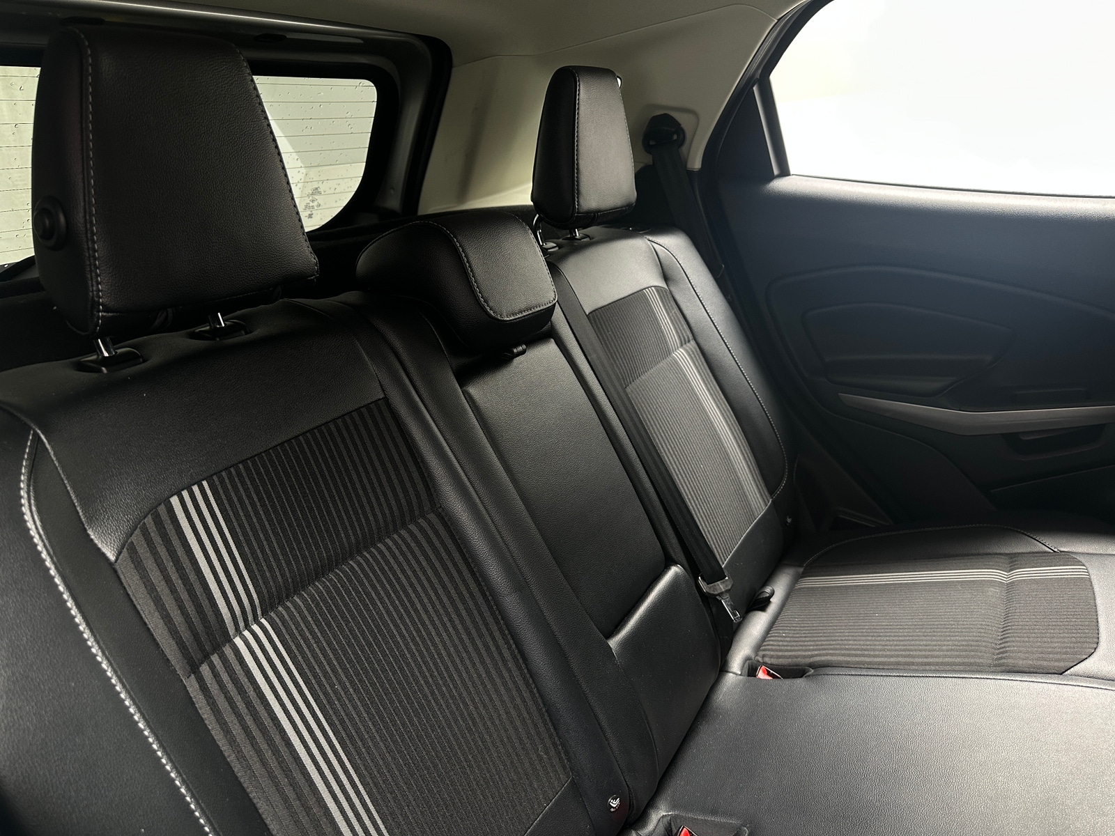 Thumbnail: 2020 Ford EcoSport - 5