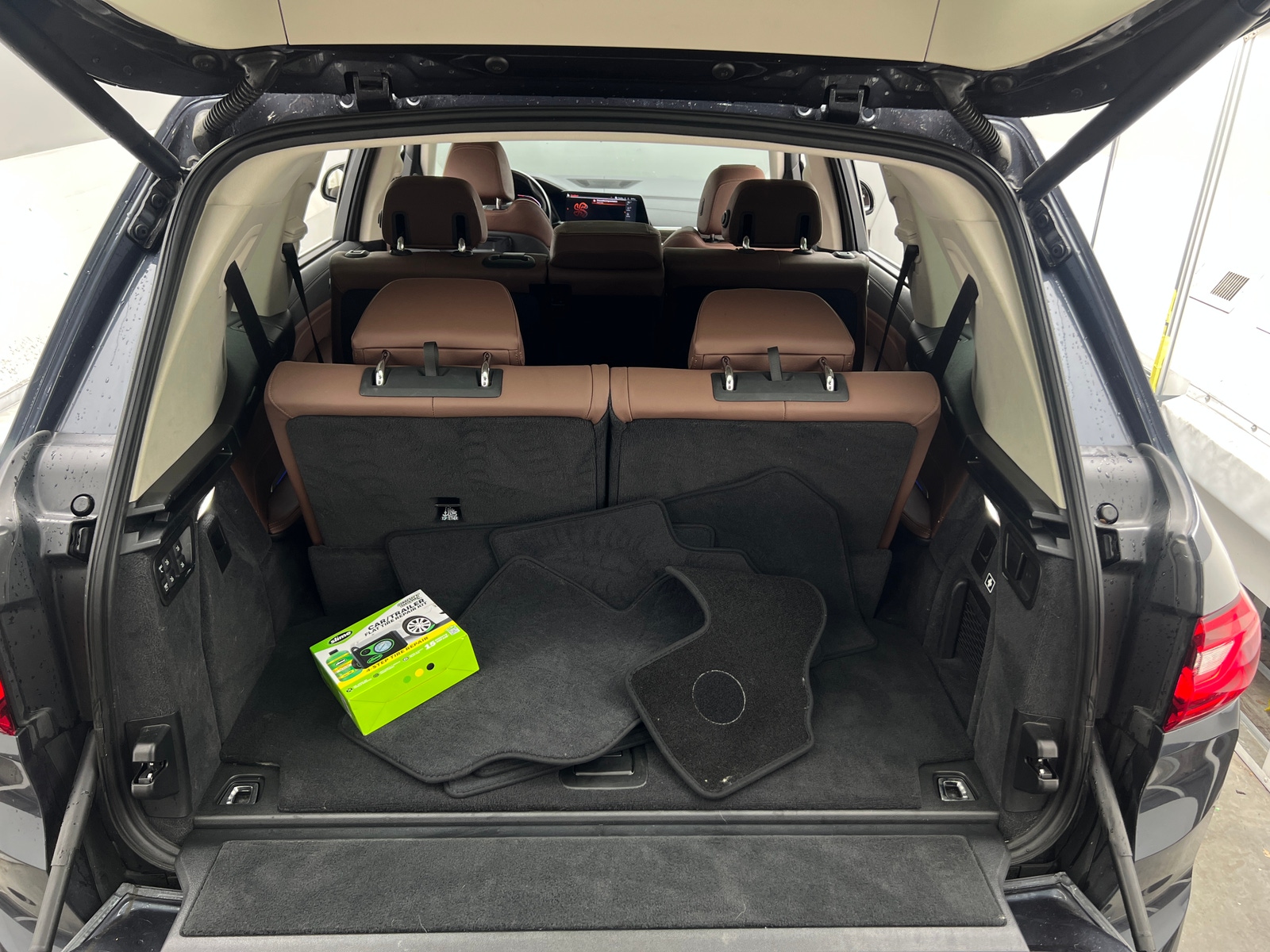 Thumbnail: 2020 BMW X7 - 6