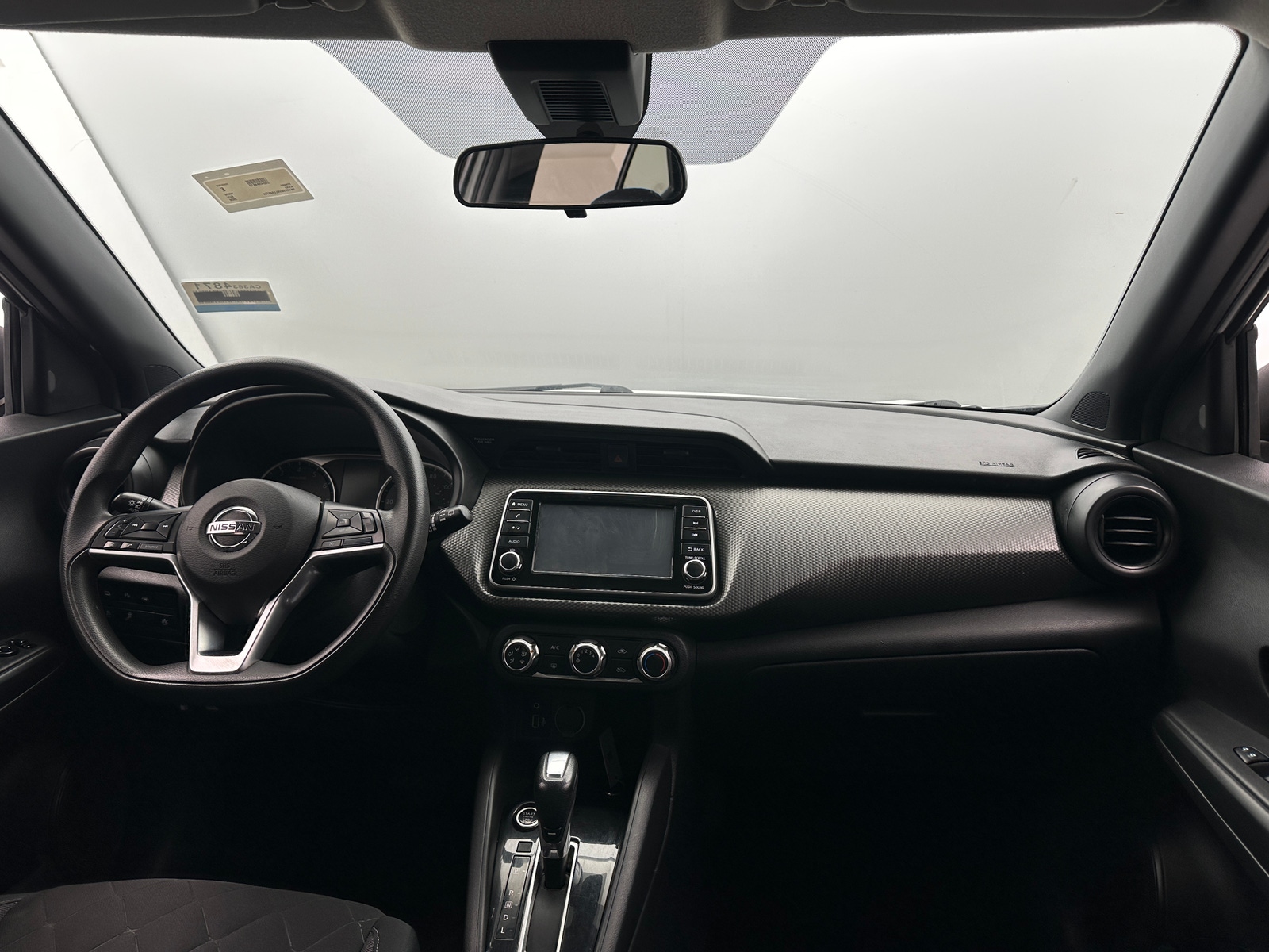 Thumbnail: 2020 Nissan Kicks - 3