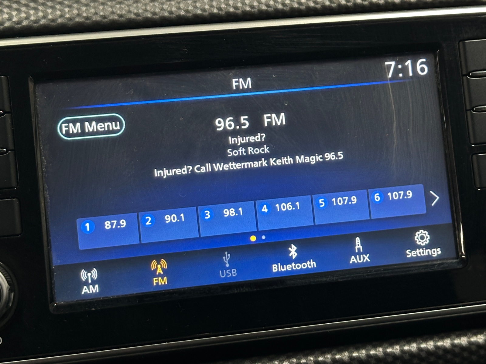 Thumbnail: 2020 Nissan Kicks - 4