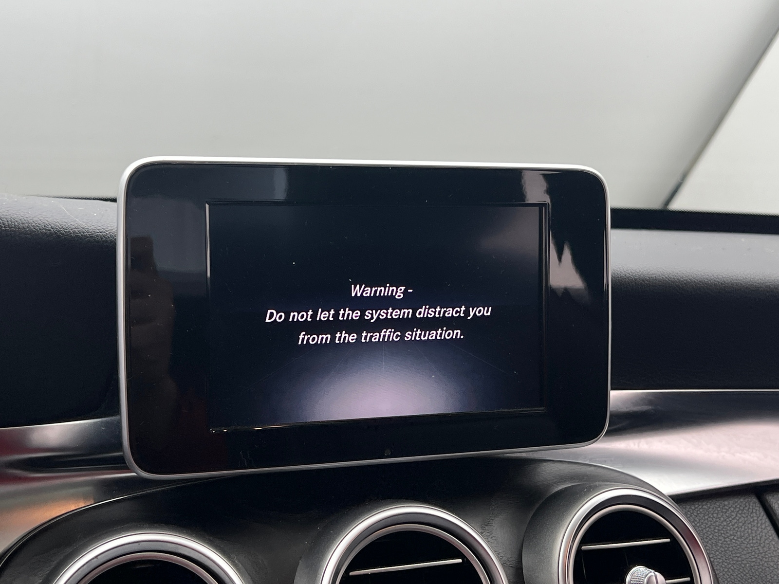 Thumbnail: 2015 Mercedes-Benz C-Class - 3