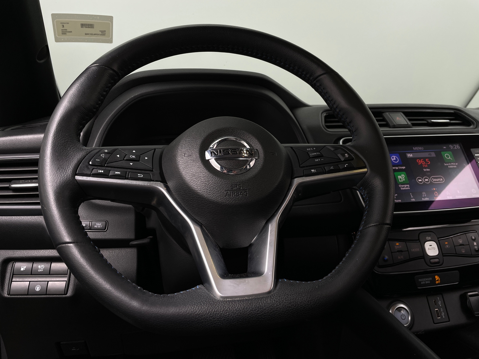 Thumbnail: 2020 Nissan Leaf - 5