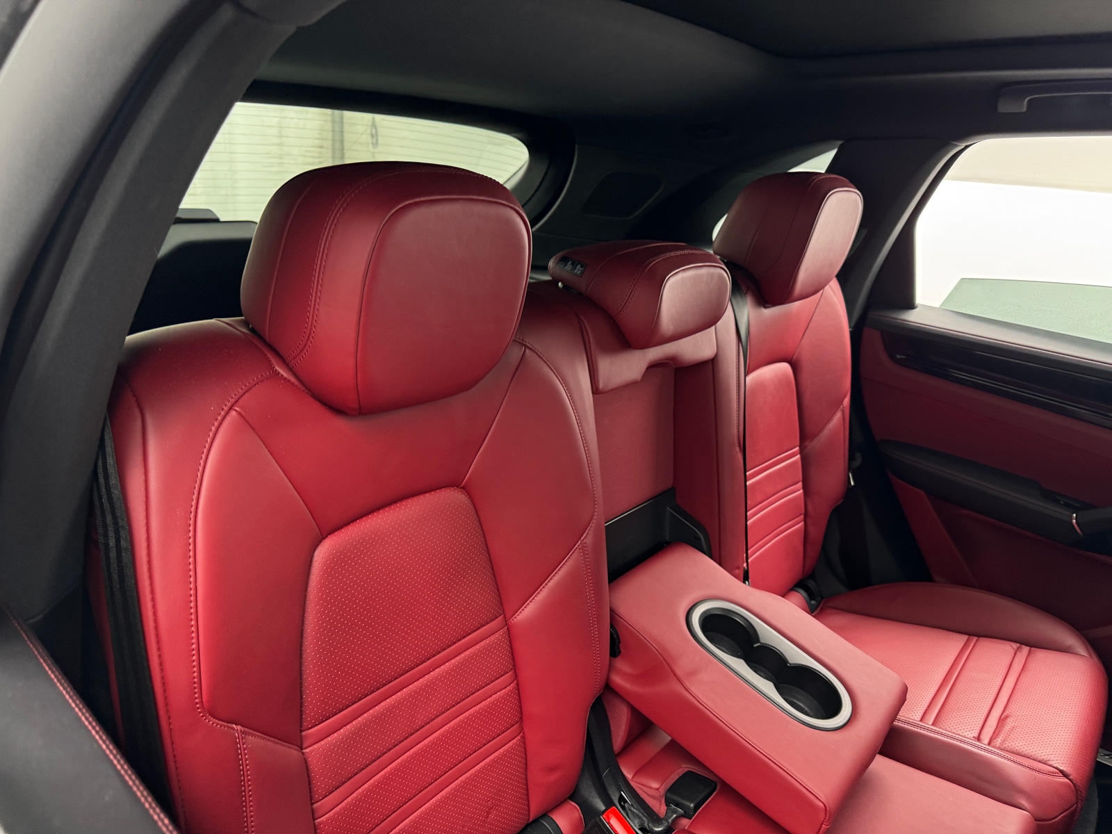 Thumbnail: 2022 Porsche Cayenne - 5