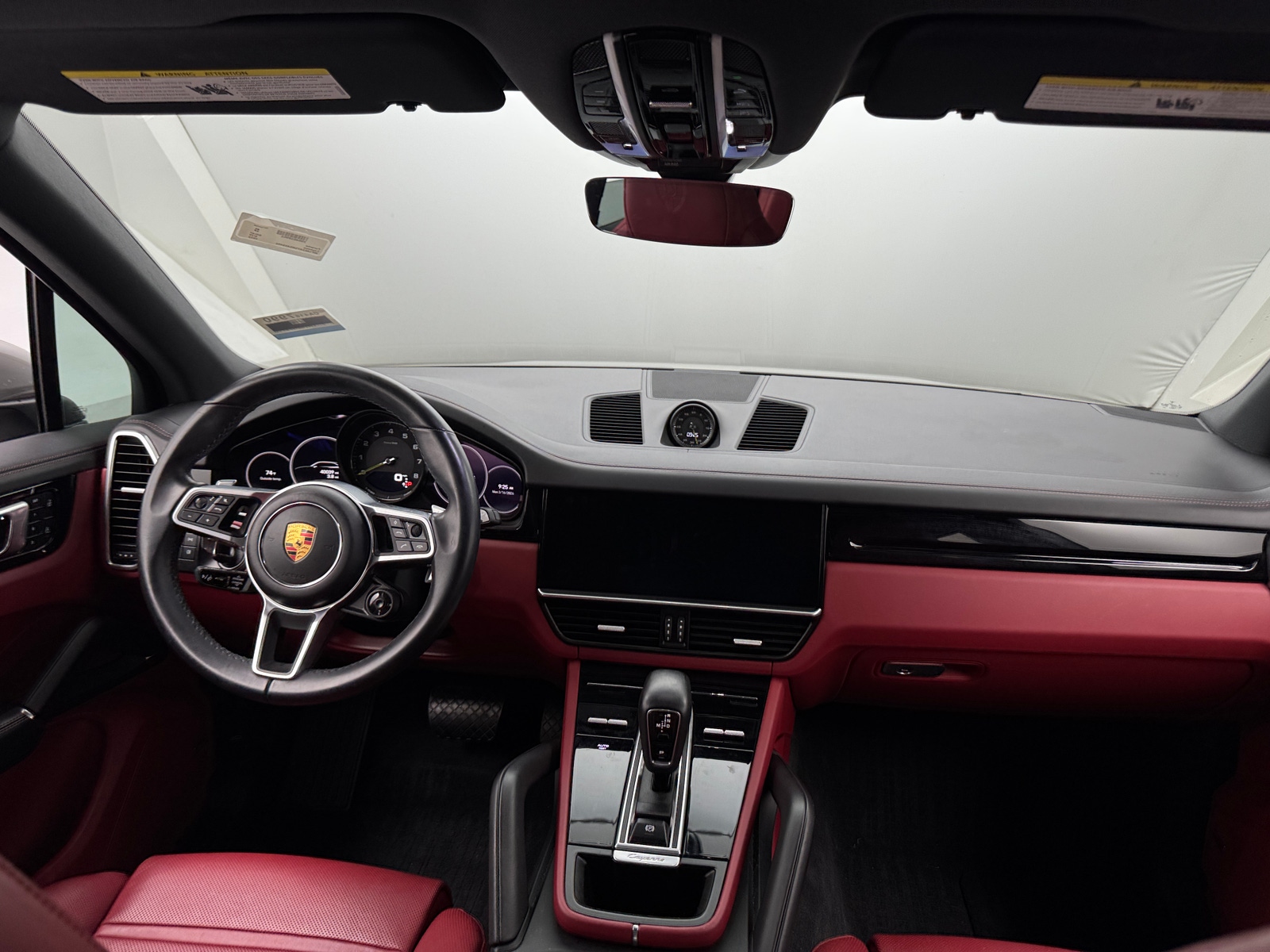 Thumbnail: 2022 Porsche Cayenne - 2