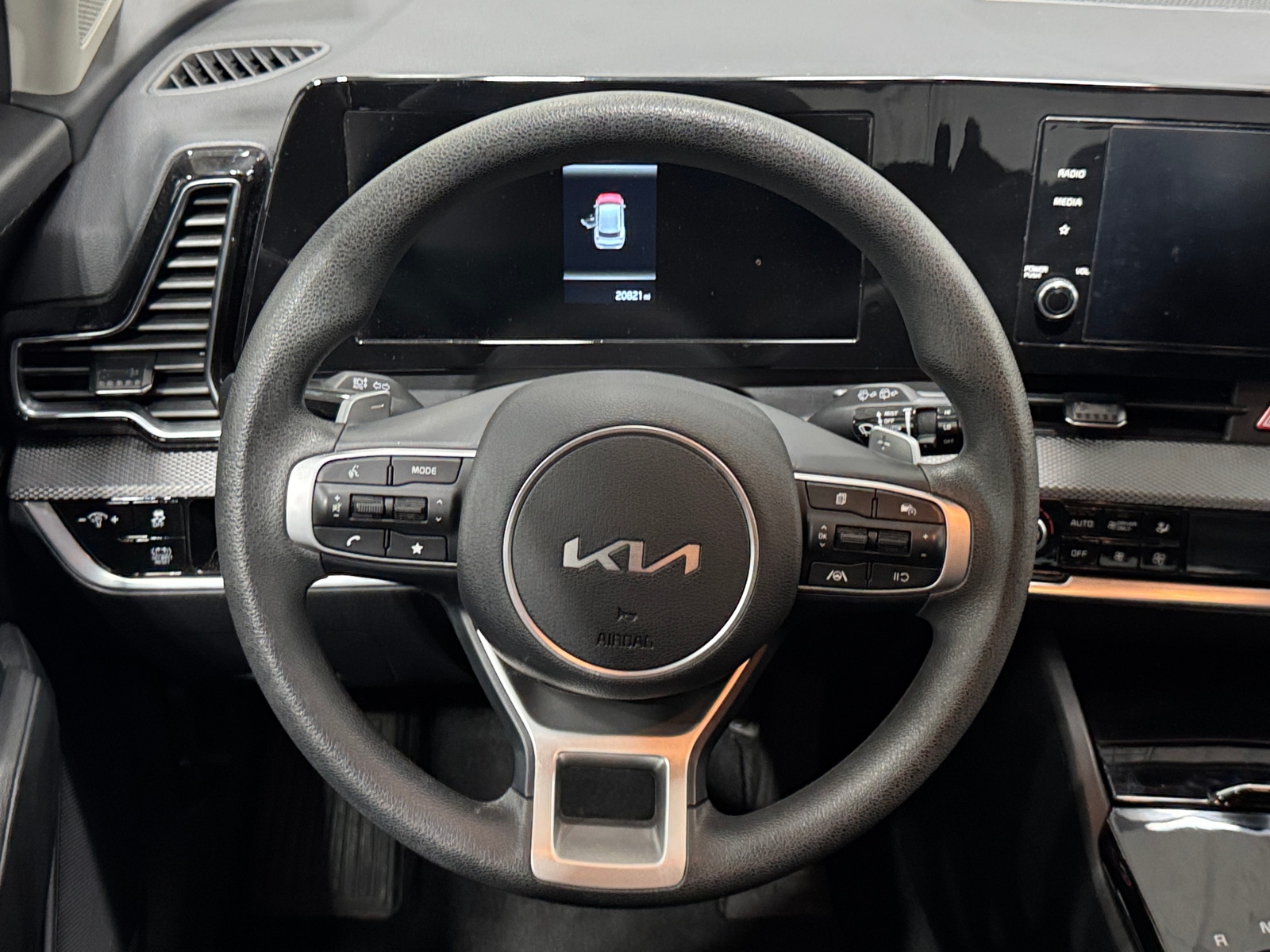 Thumbnail: 2023 Kia Sportage - 5