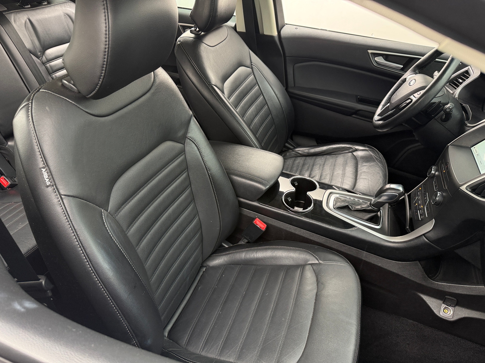 Thumbnail: 2017 Ford Edge - 2