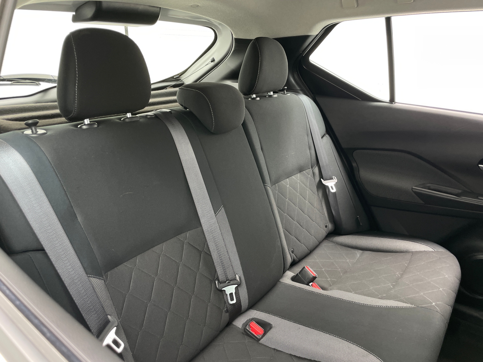 Thumbnail: 2020 Nissan Kicks - 6