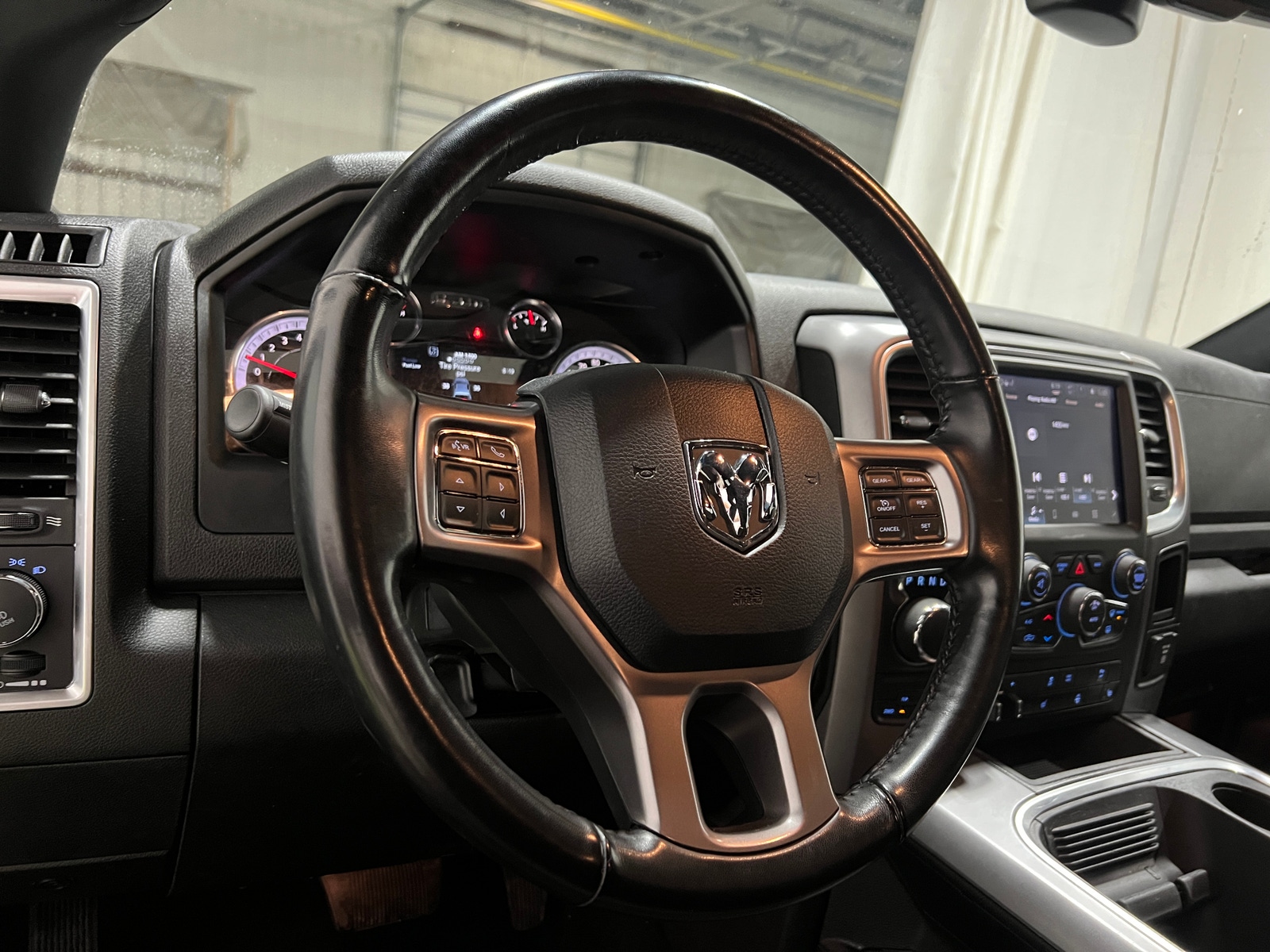 Thumbnail: 2022 RAM 1500 Classic - 5