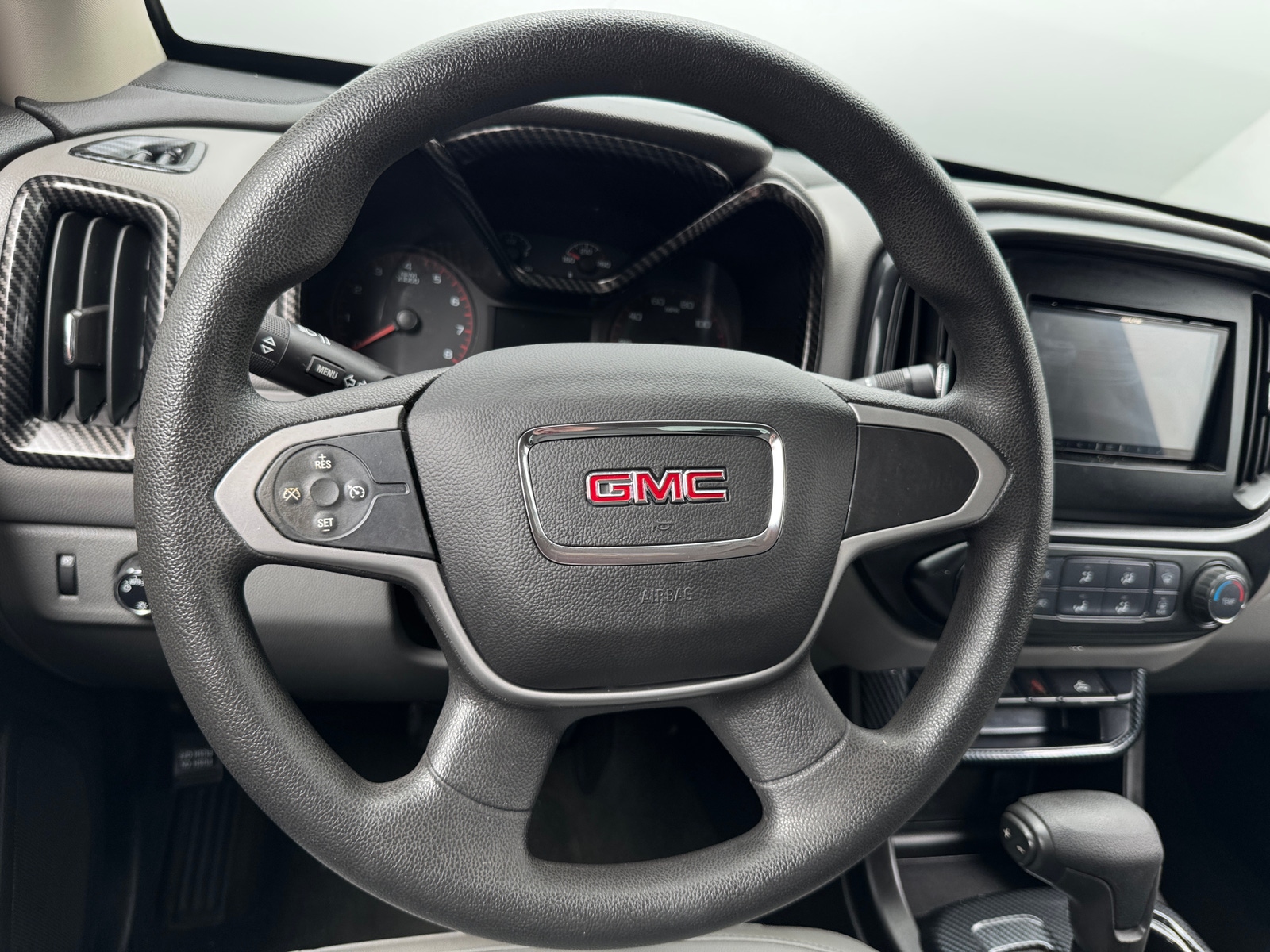 Thumbnail: 2016 GMC Canyon - 5