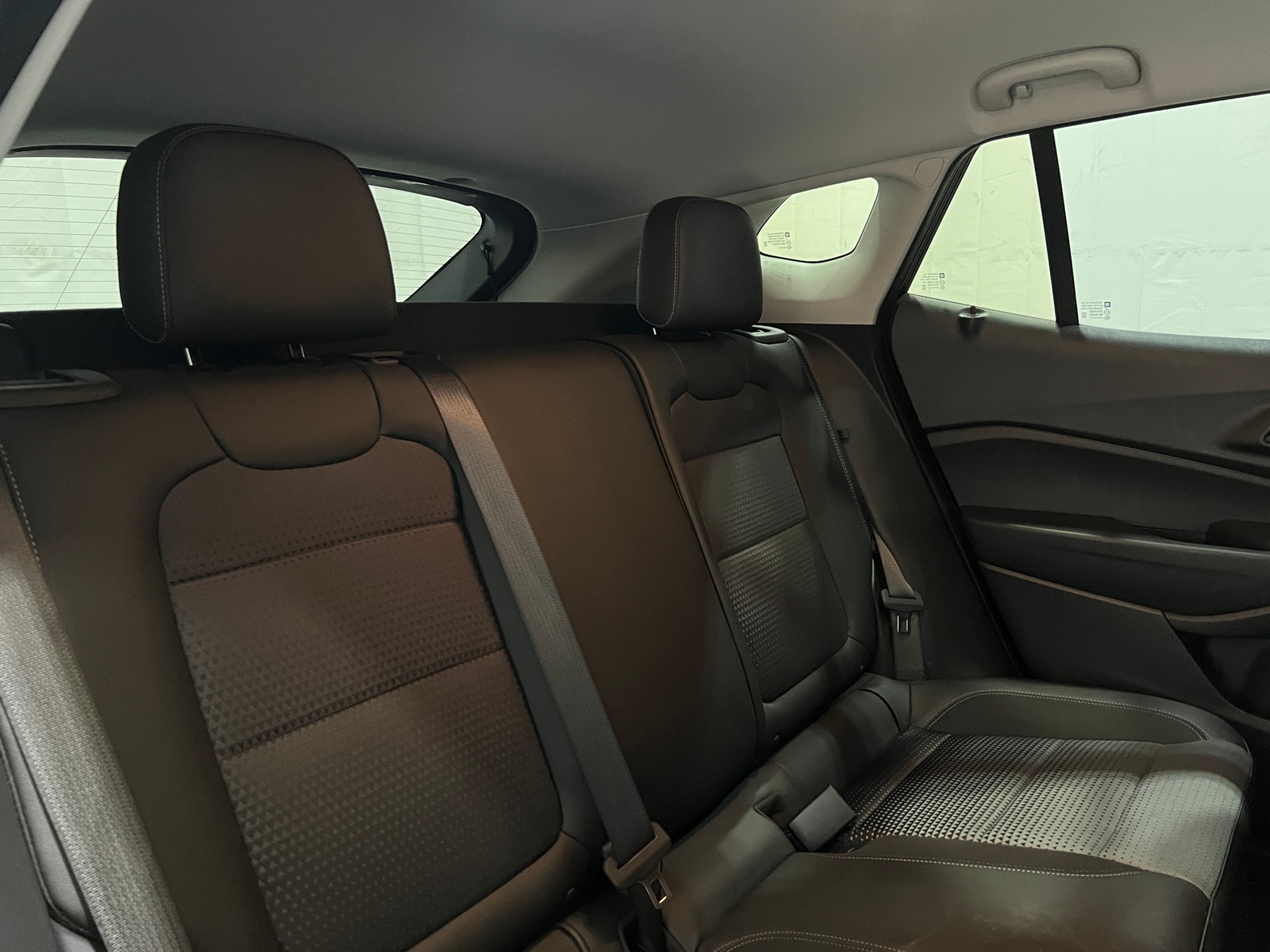 Thumbnail: 2025 Chevrolet Trax - 6