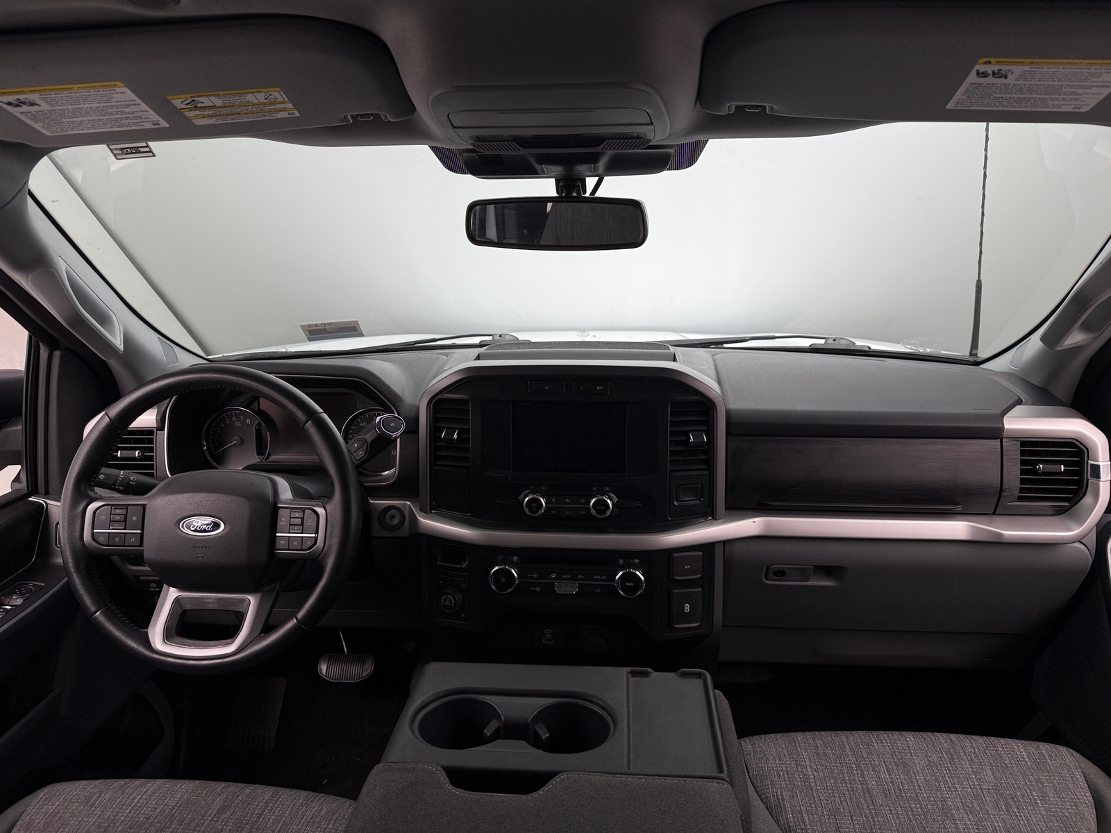 Thumbnail: 2022 Ford Econoline - 3