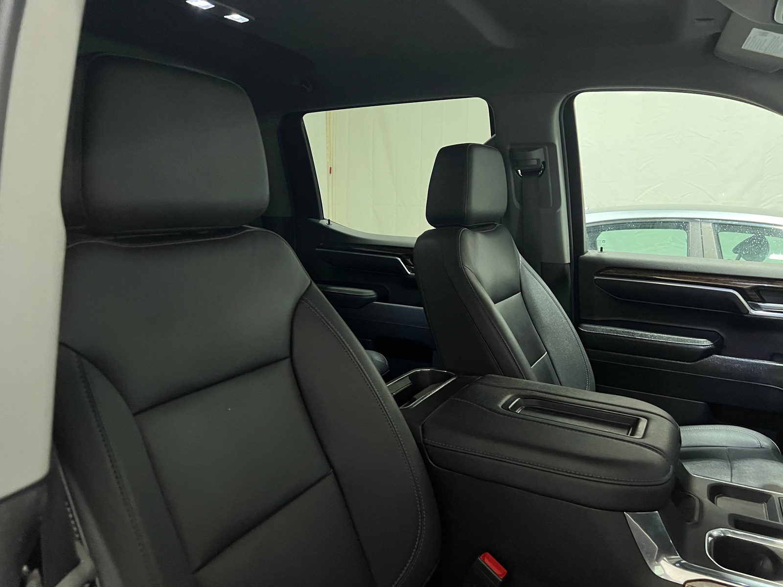 Thumbnail: 2022 GMC Sierra 1500 - 2