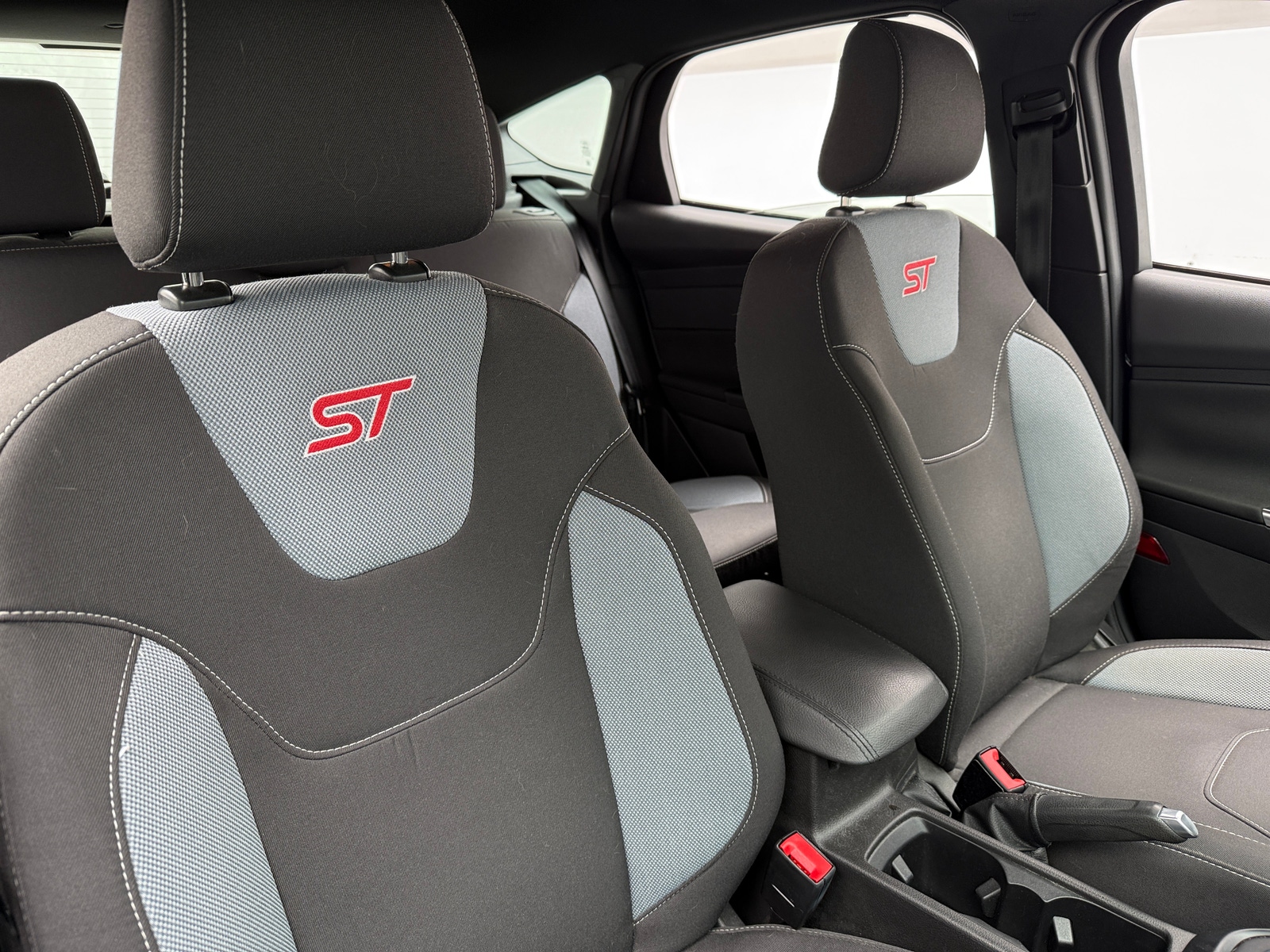 Thumbnail: 2017 Ford Focus - 2