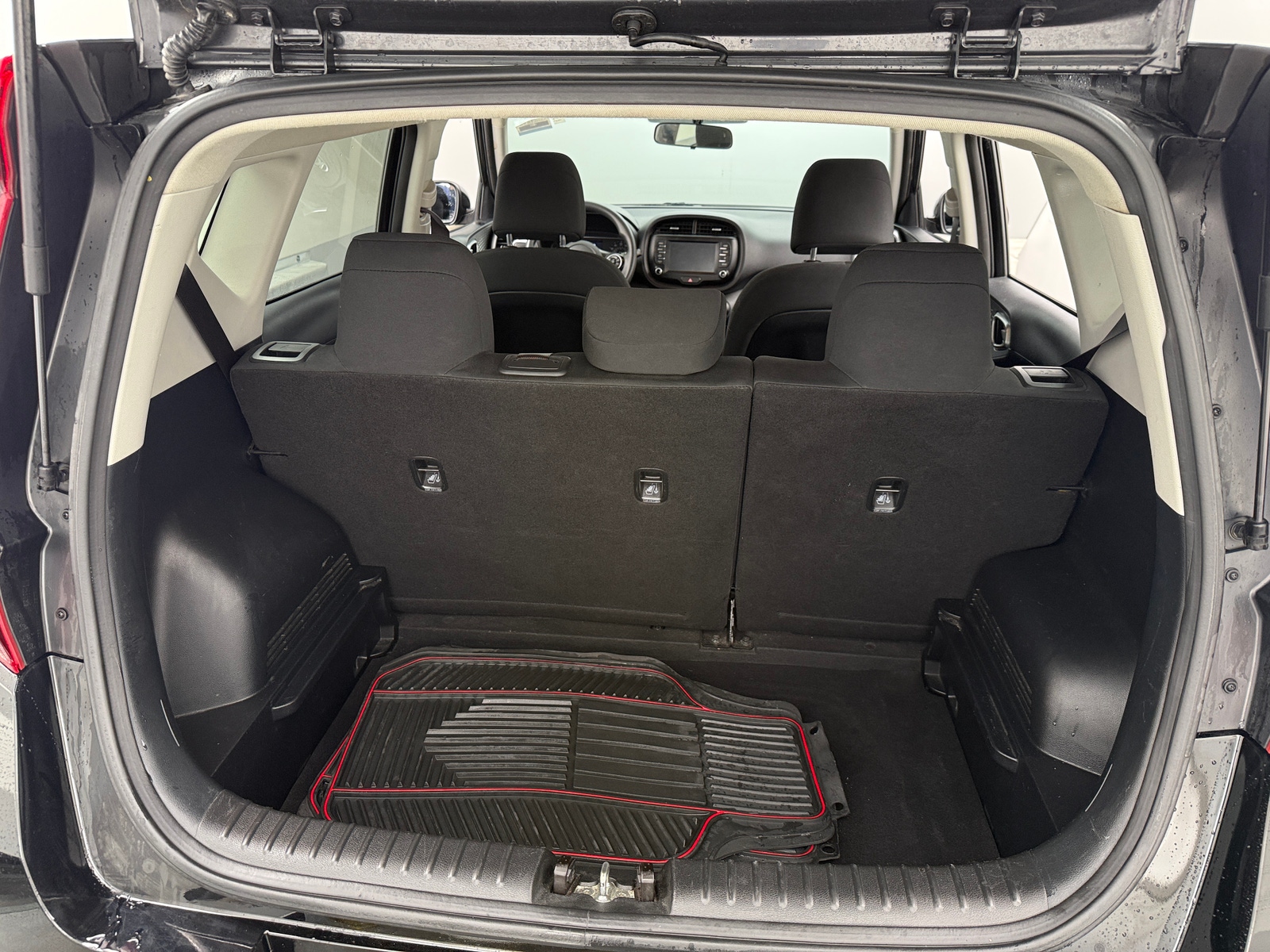 Thumbnail: 2021 Kia Soul - 7