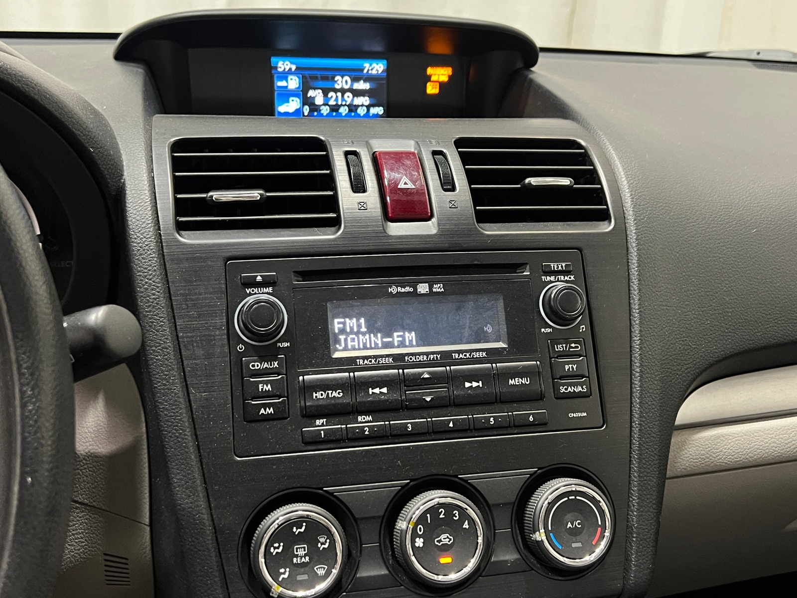 Thumbnail: 2015 Subaru Forester - 4