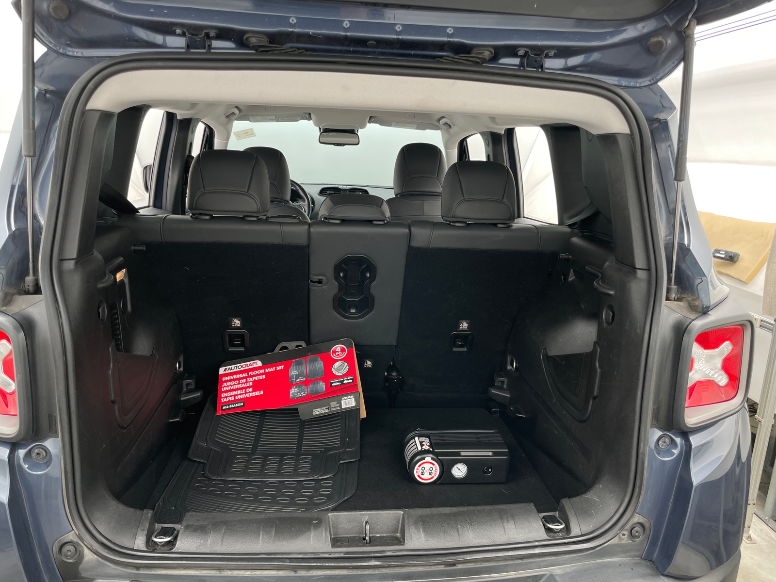 Thumbnail: 2021 Jeep Renegade - 6