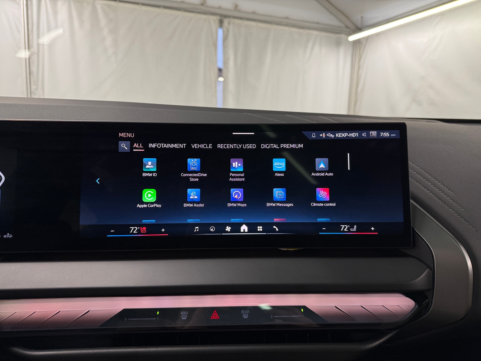 Thumbnail: 2026 BMW X3 - 3