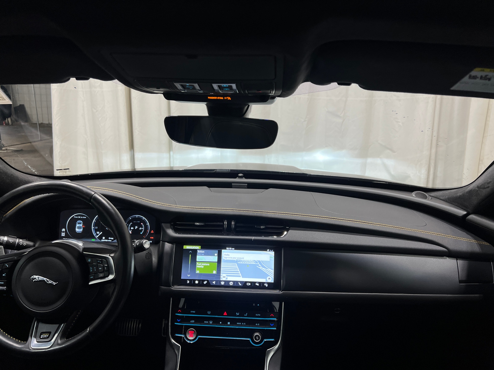 Thumbnail: 2019 Jaguar XF - 2