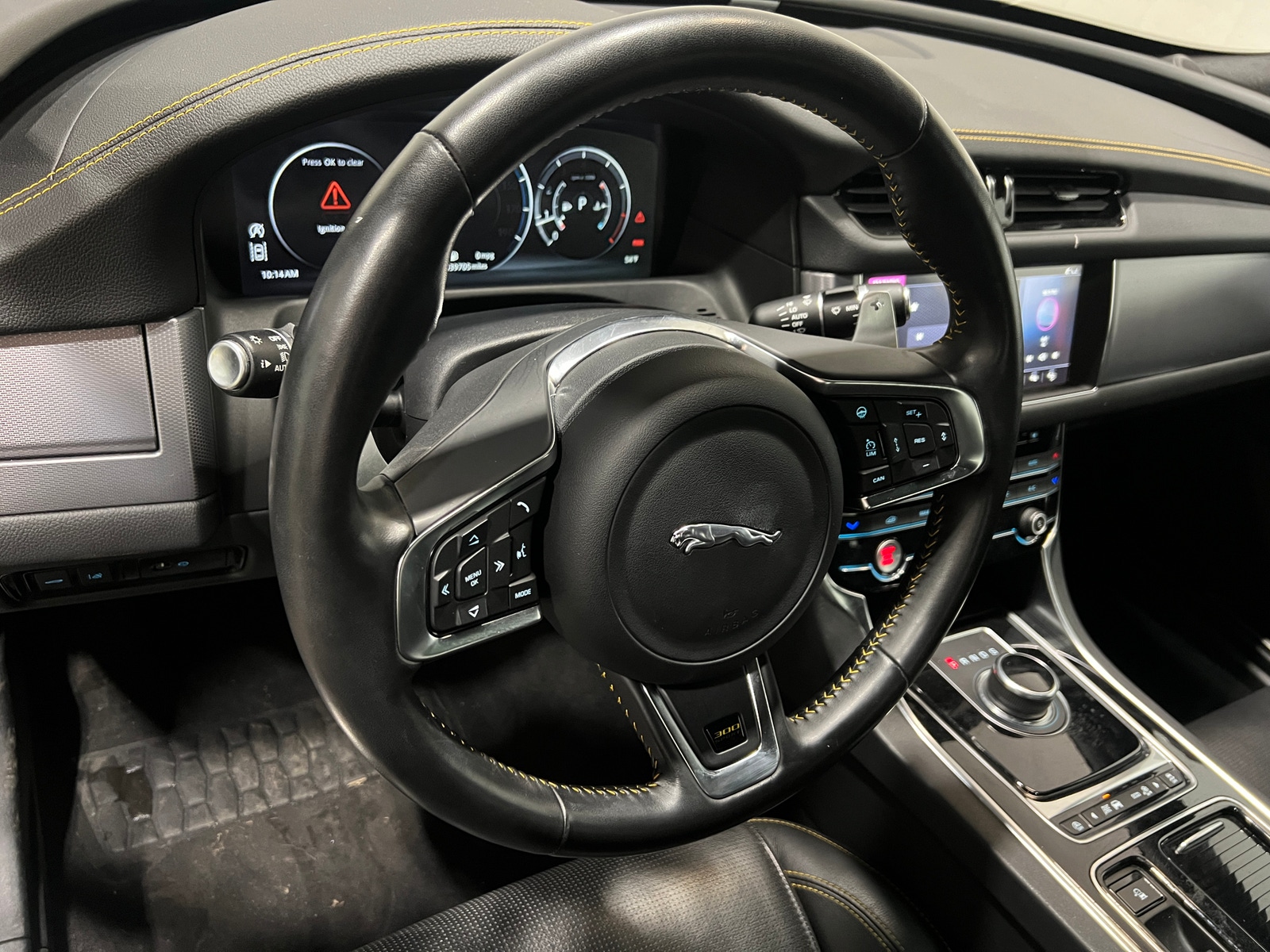 Thumbnail: 2019 Jaguar XF - 4