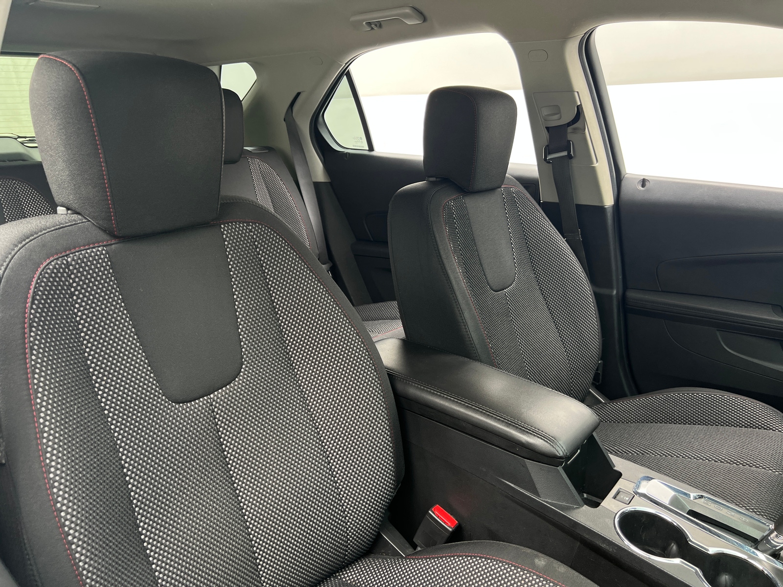 Thumbnail: 2017 Chevrolet Equinox - 2