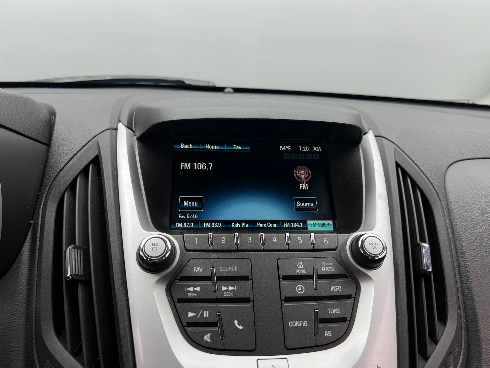 Thumbnail: 2017 Chevrolet Equinox - 4