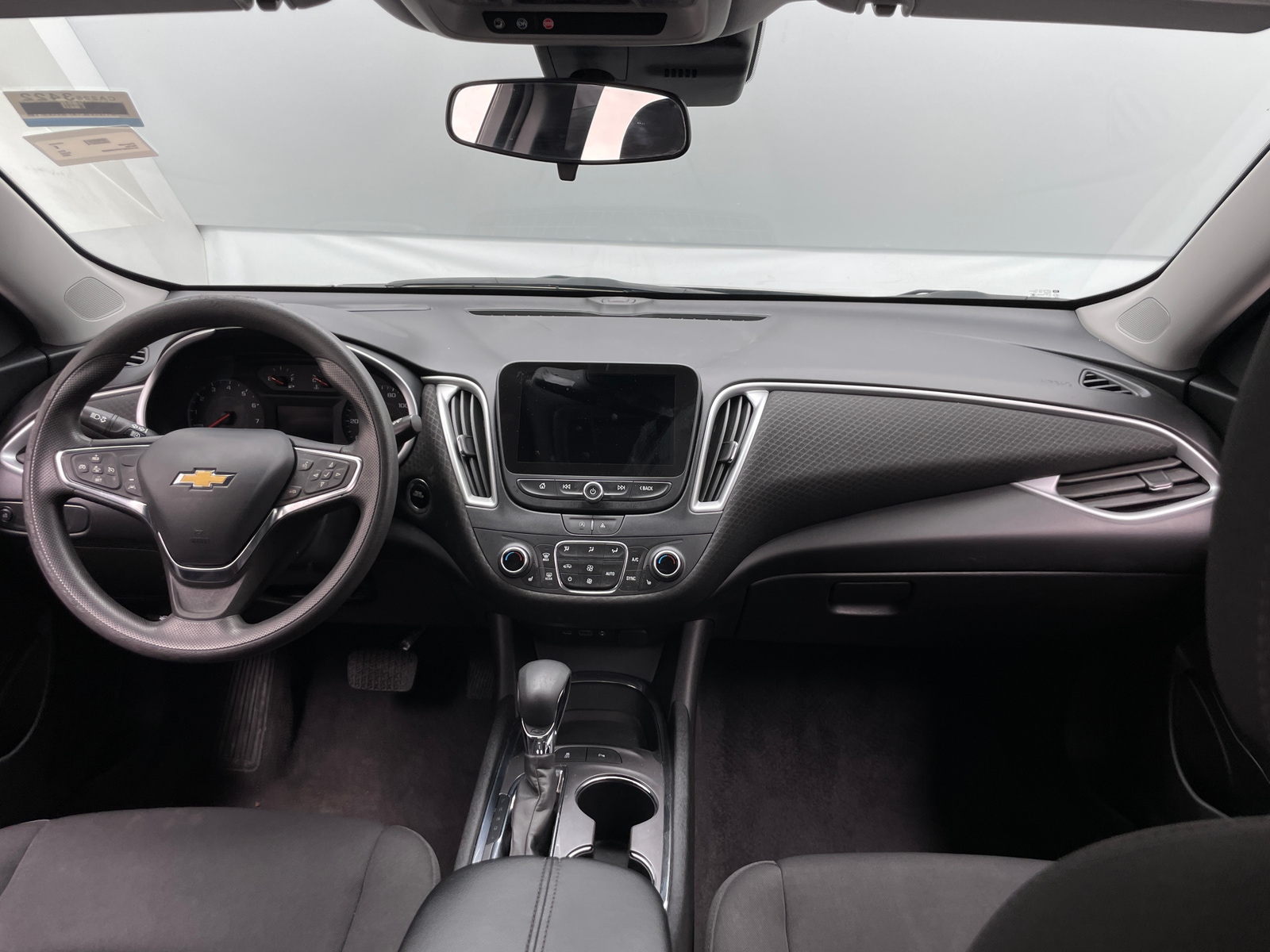 Thumbnail: 2023 Chevrolet Malibu - 3