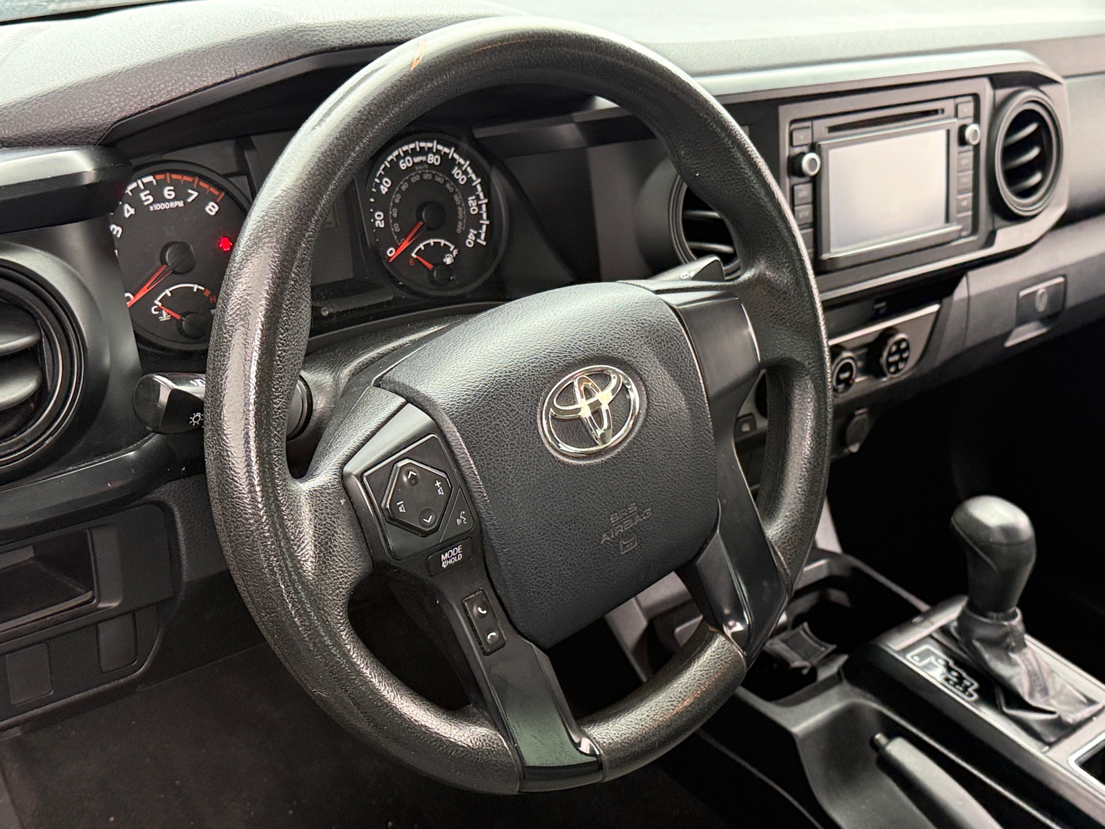 Thumbnail: 2016 Toyota Tacoma - 5