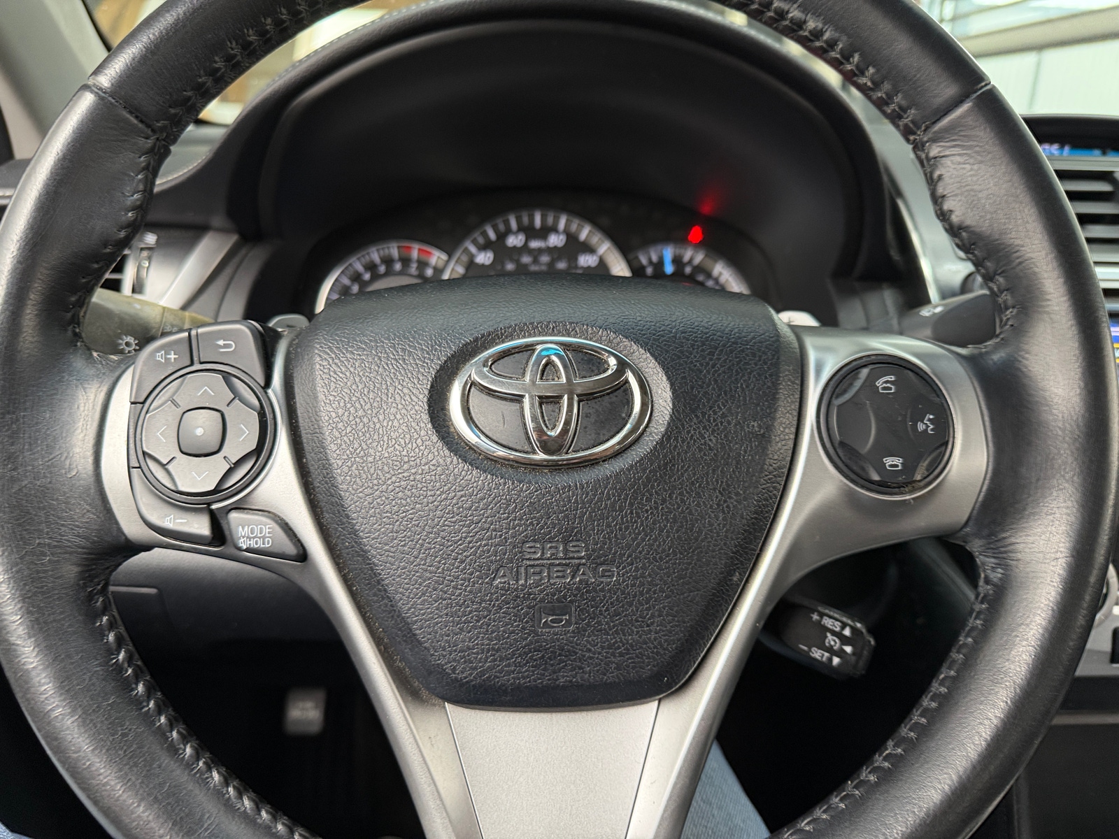 Thumbnail: 2013 Toyota Camry - 5