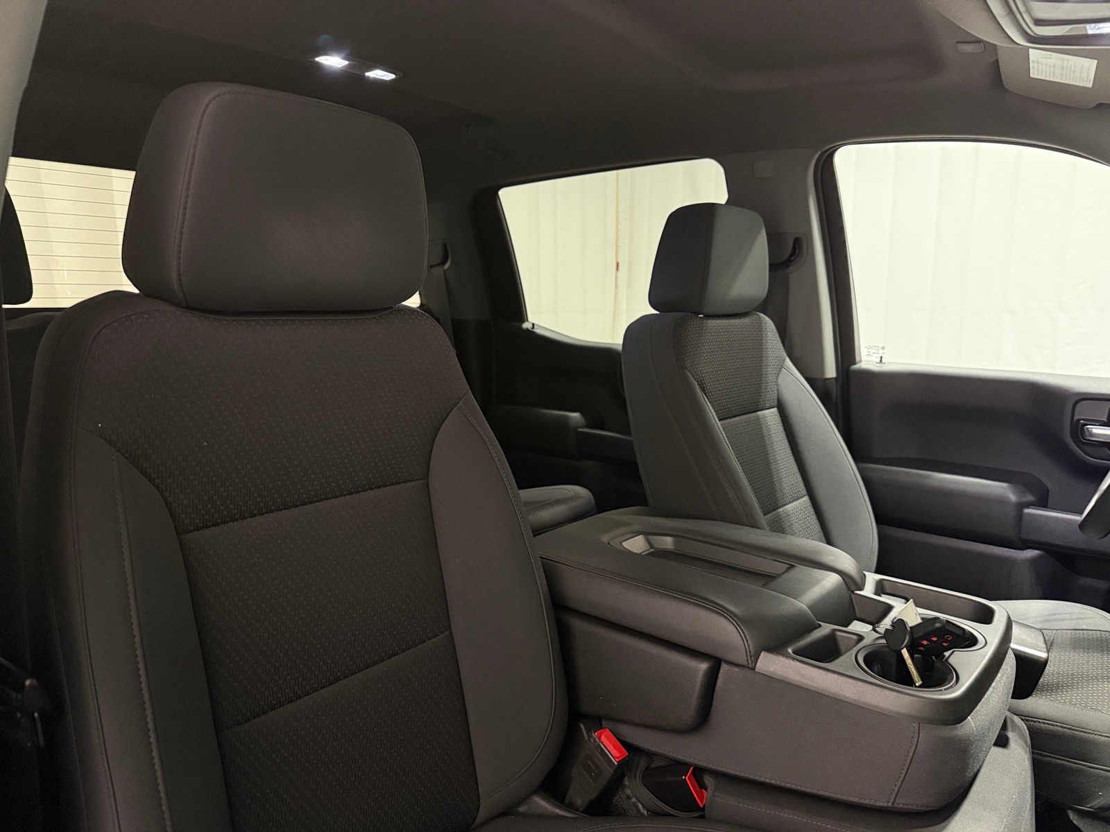 Thumbnail: 2020 Chevrolet Silverado 1500 - 2