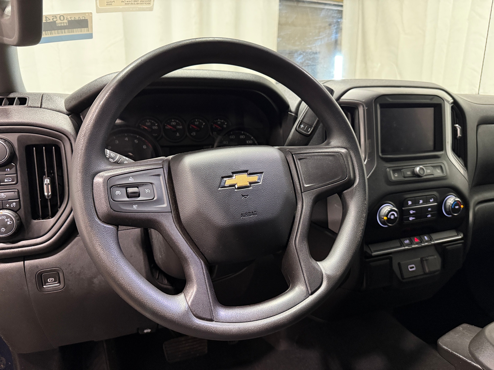 Thumbnail: 2020 Chevrolet Silverado 1500 - 5