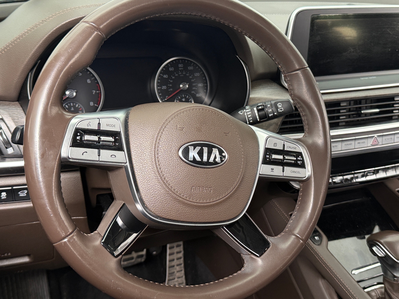 Thumbnail: 2020 Kia Telluride - 4