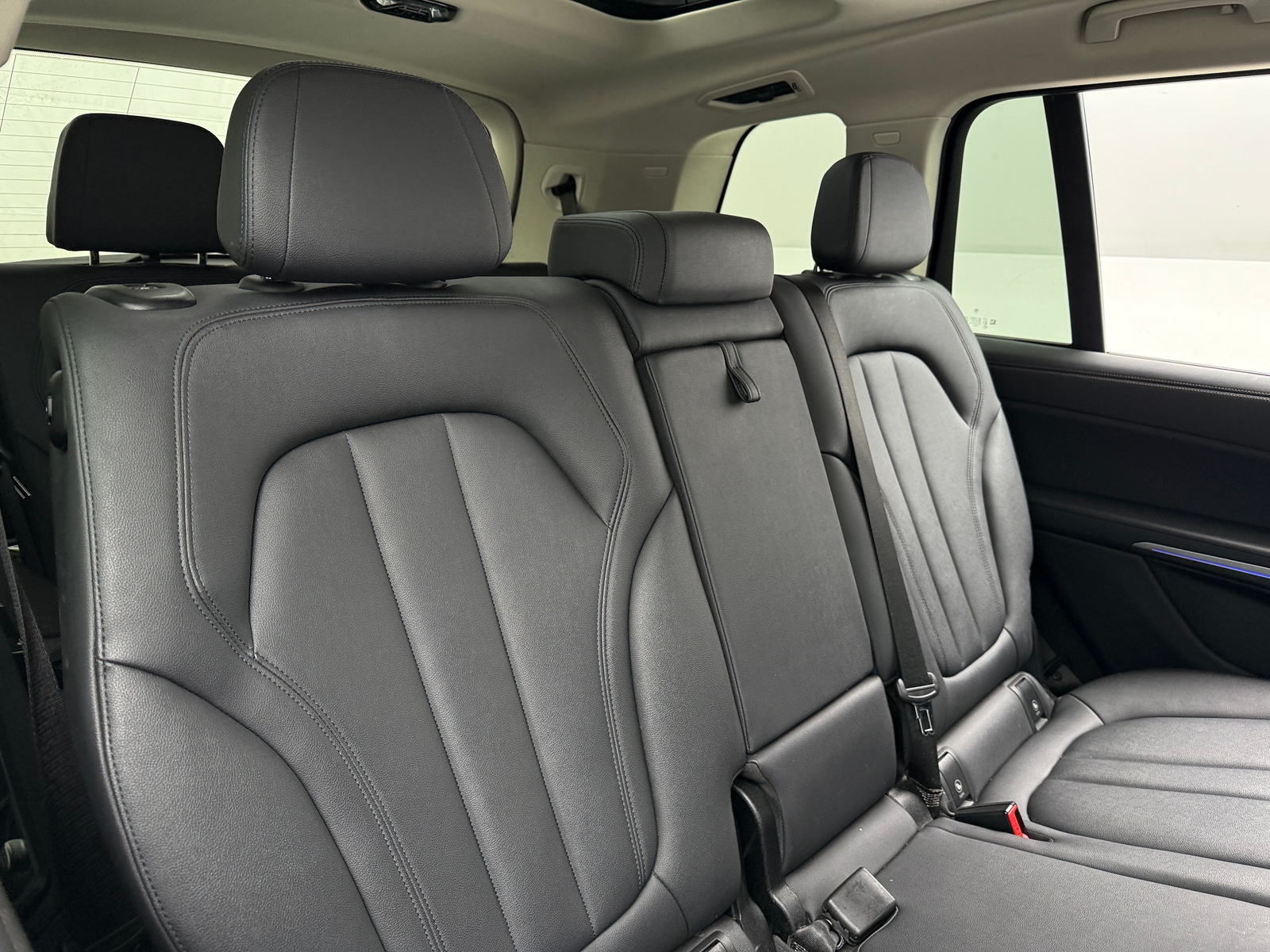 Thumbnail: 2022 BMW X7 - 5