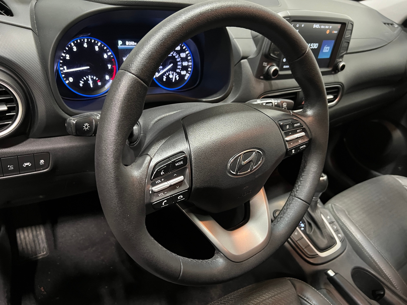 Thumbnail: 2020 Hyundai Kona - 4