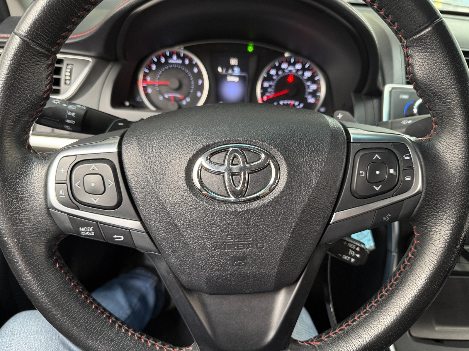 Thumbnail: 2015 Toyota Camry - 5