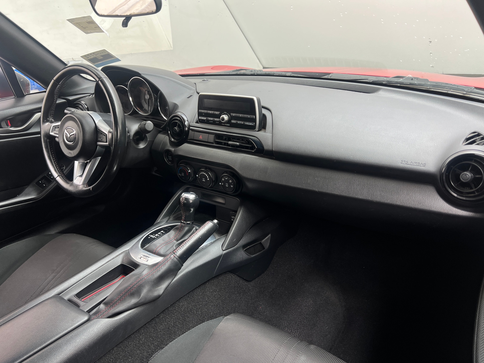 Thumbnail: 2016 Mazda MX-5 Miata - 3