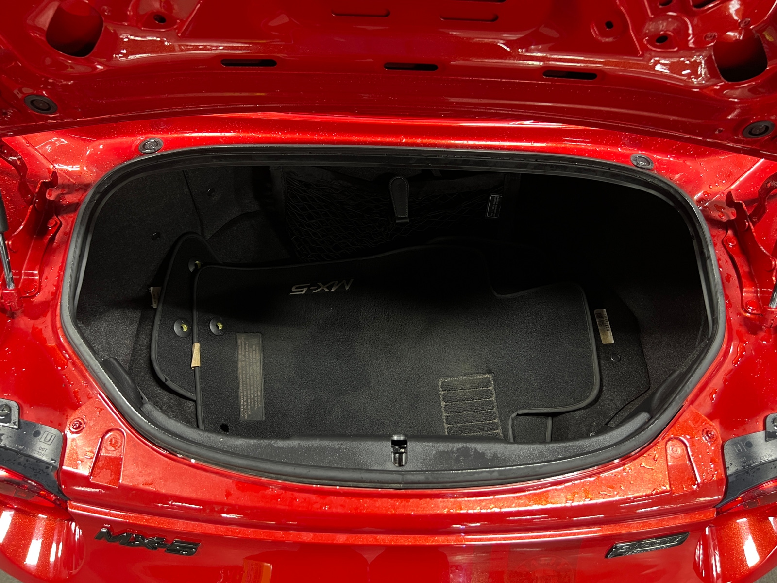 Thumbnail: 2016 Mazda MX-5 Miata - 6