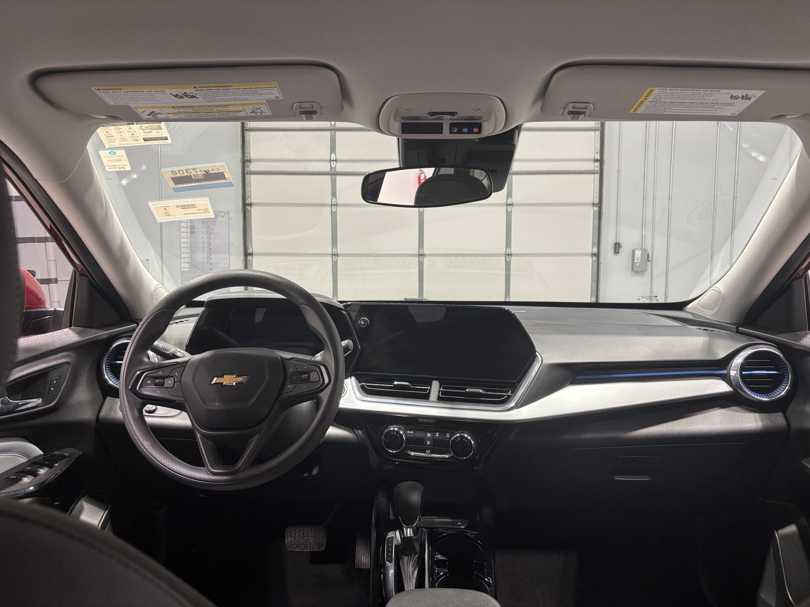 Thumbnail: 2025 Chevrolet Trax - 3