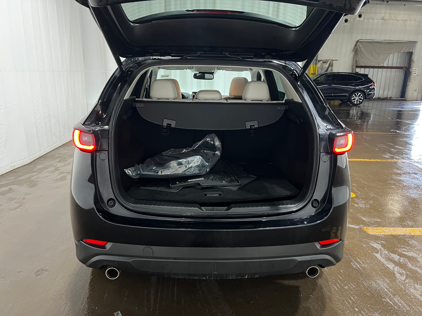 Thumbnail: 2023 Mazda CX-5 - 6