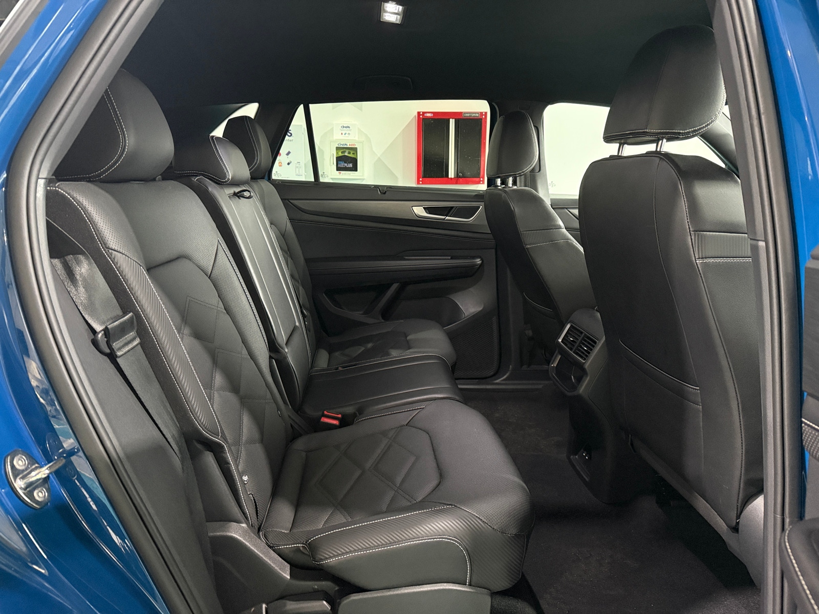 Thumbnail: 2025 Volkswagen Atlas - 5