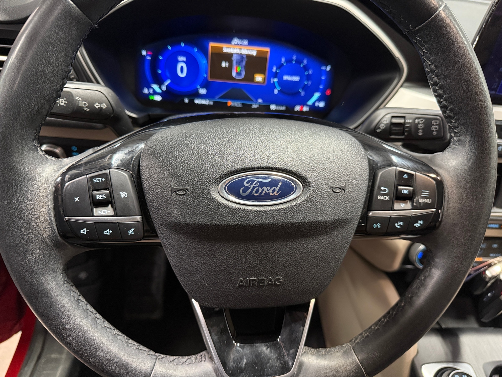 Thumbnail: 2022 Ford Escape - 4