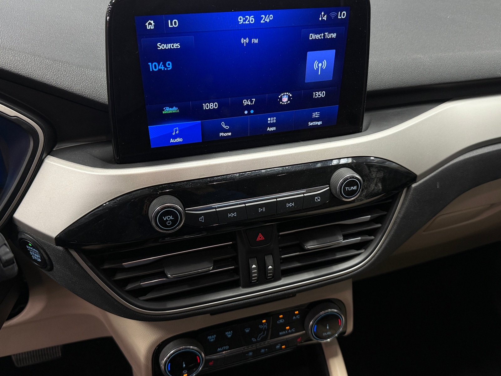 Thumbnail: 2022 Ford Escape - 3