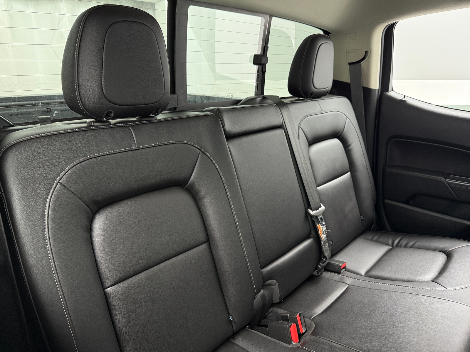 Thumbnail: 2022 Chevrolet Colorado - 6