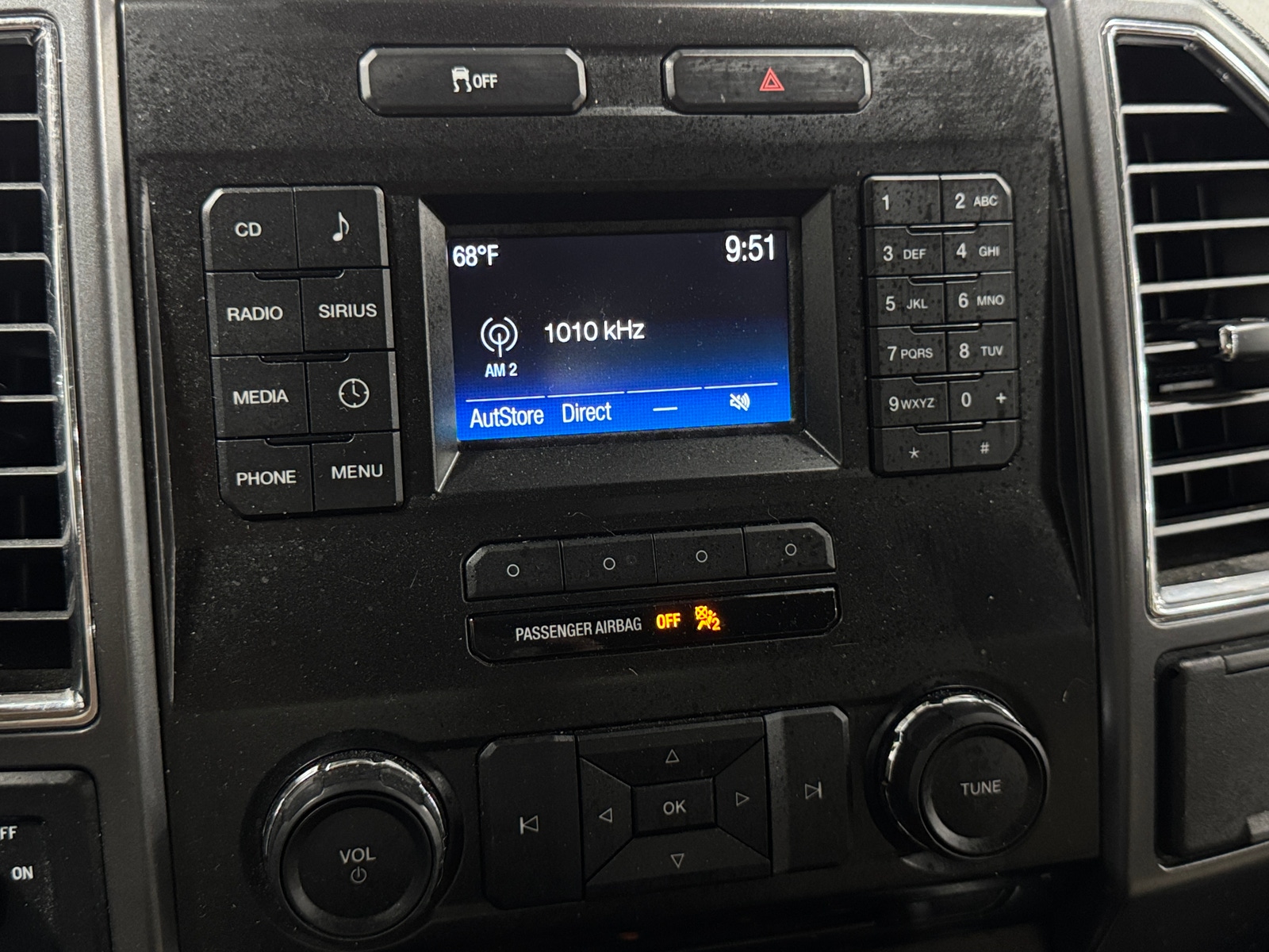 Thumbnail: 2016 Ford Econoline - 4