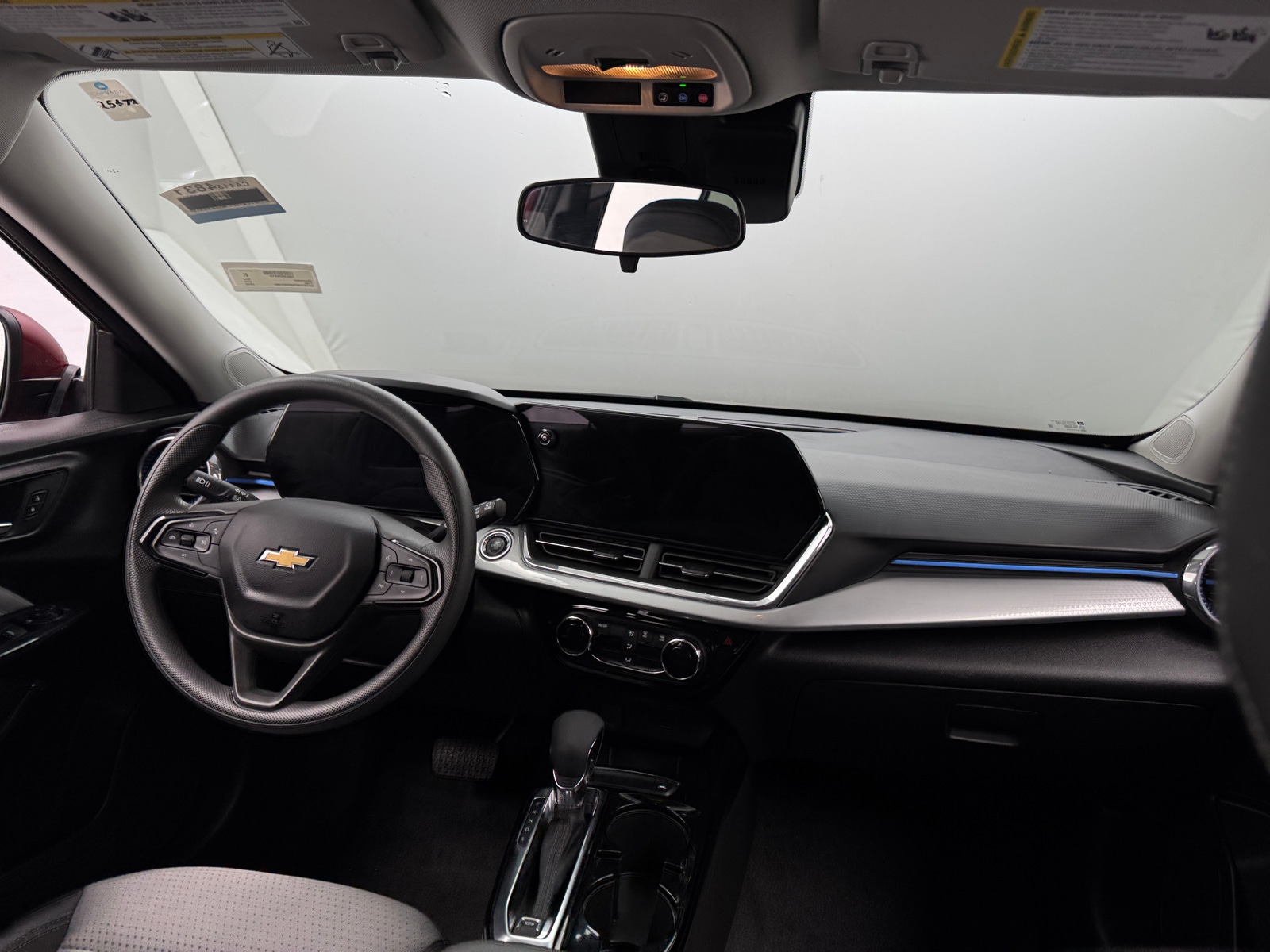 Thumbnail: 2025 Chevrolet Trax - 3