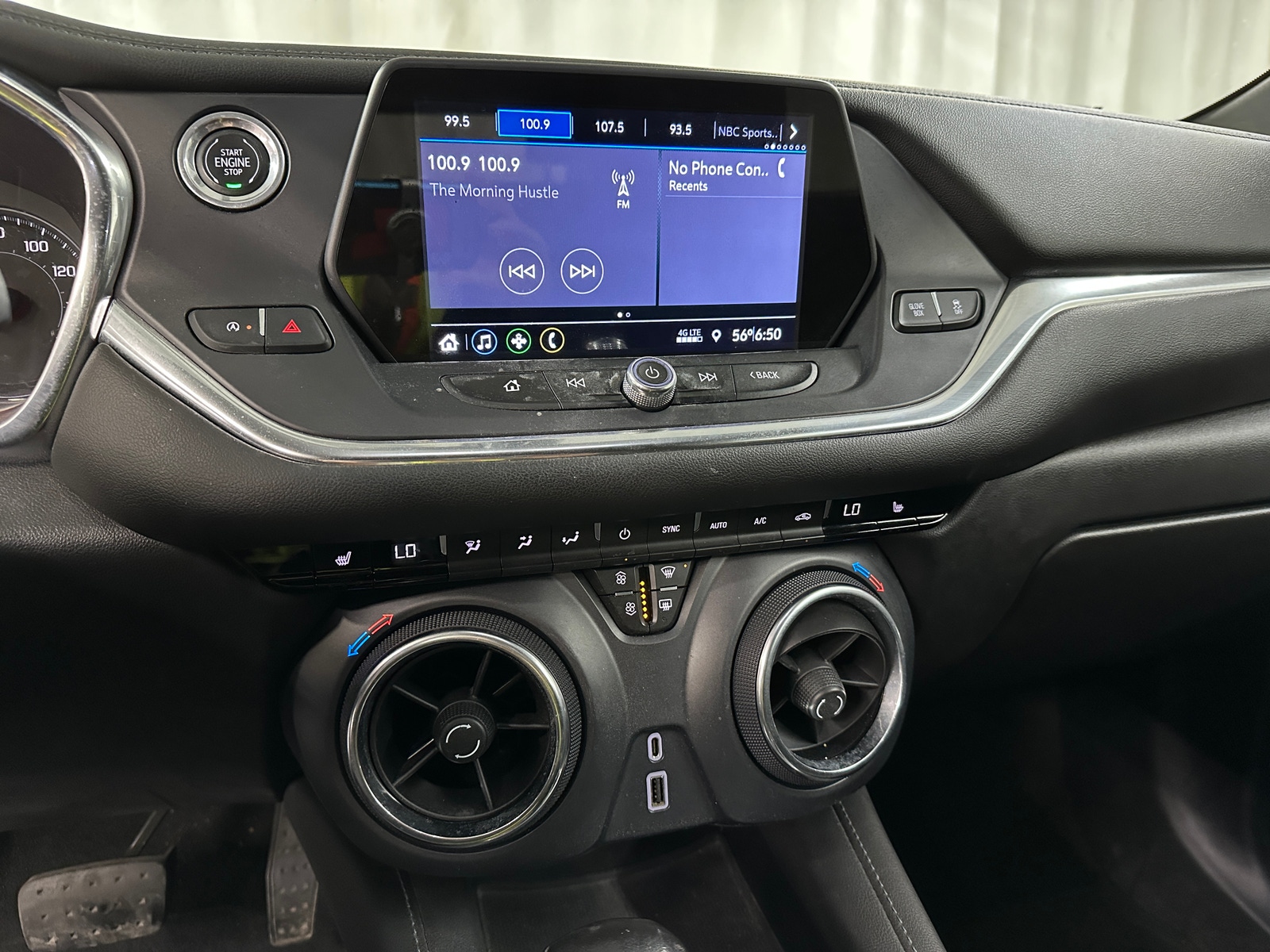 Thumbnail: 2020 Chevrolet Blazer - 4