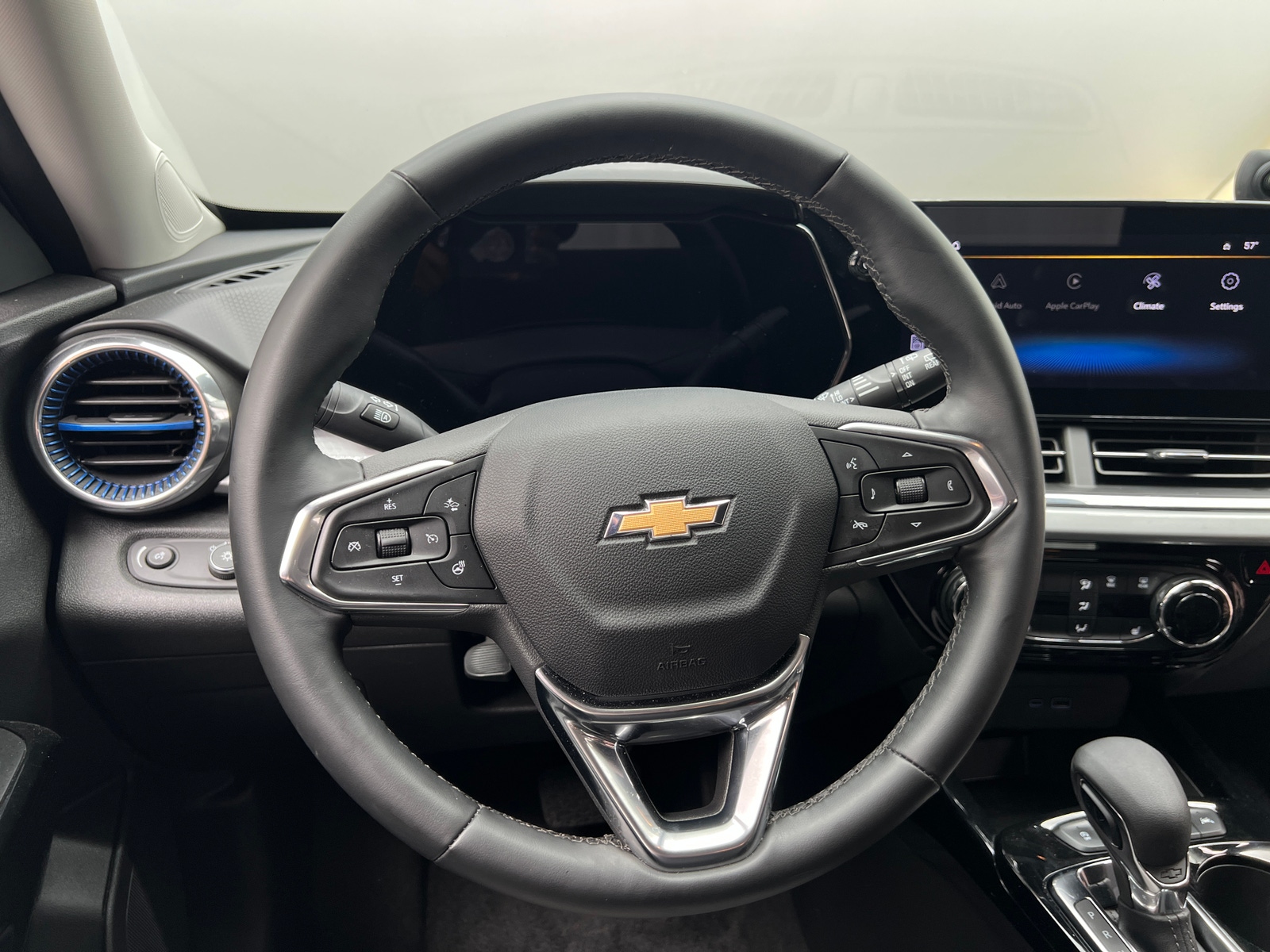 Thumbnail: 2025 Chevrolet Trax - 5